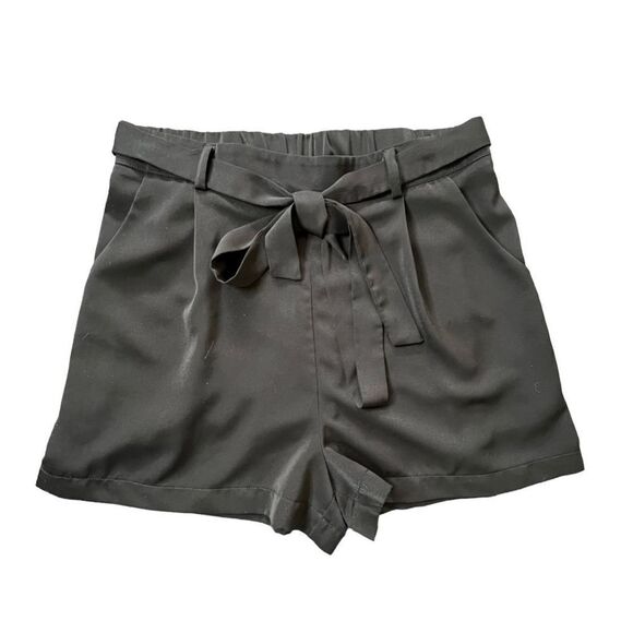 Mi Ami Black Lightweight Stretchy Shorts With Tie Belt - Picture 1 of 4